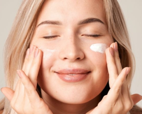 Skincare quotidiana per la prevenzione dello skin aging